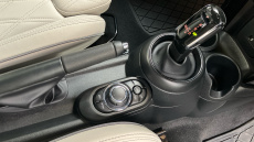 MINI Hatchback 1.5 Cooper Exclusive 3dr Auto Petrol Hatchback